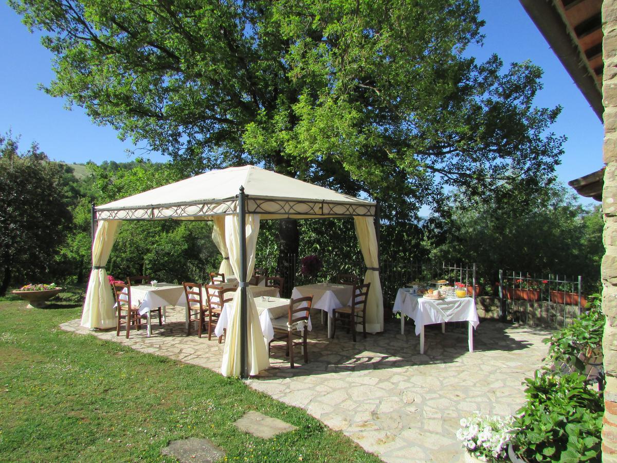 Le Querce Di Campolungo Bed & Breakfast San Giustino Bagian luar foto